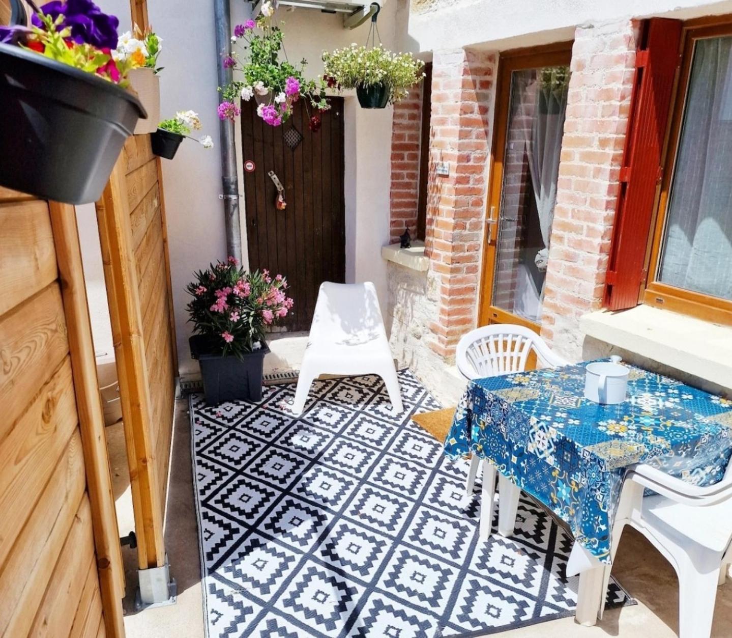 Gite Chez Bisset_2Chambres 4Personnes Lezoux Luaran gambar